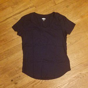 NWOT Old Navy - Woman's v-neck tee N